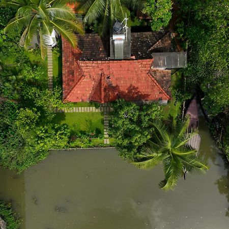 Little Chembaka Guest House Kumarakom Luaran gambar