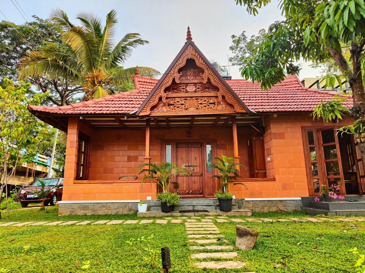 Little Chembaka Guest House Kumarakom Luaran gambar