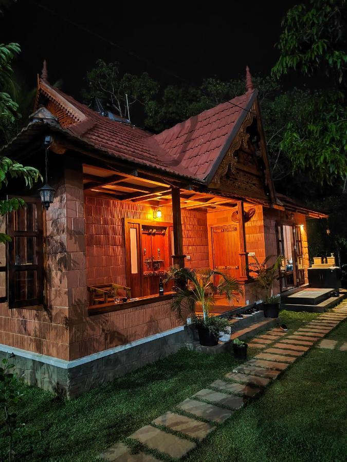 Little Chembaka Guest House Kumarakom Luaran gambar