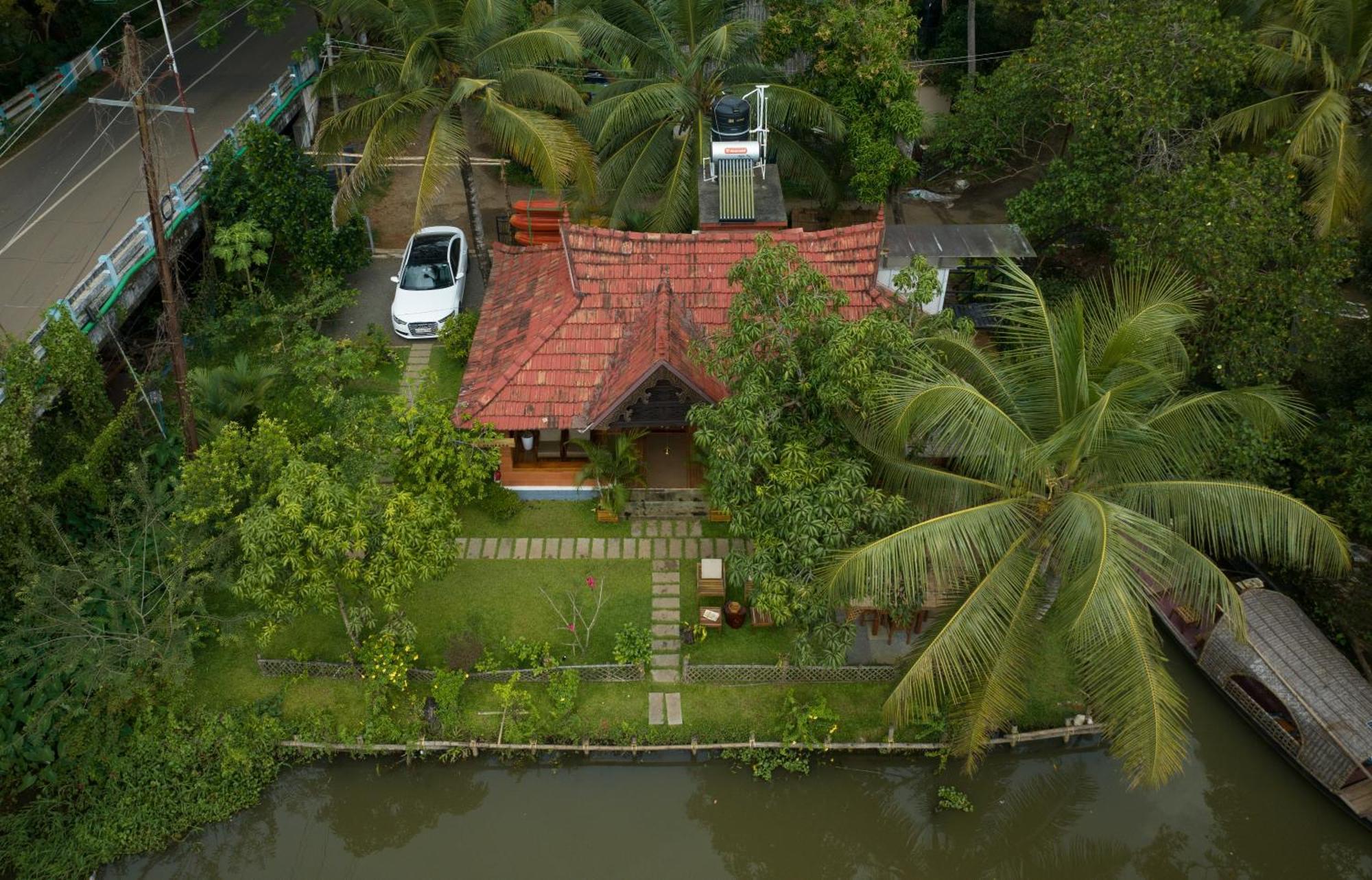 Little Chembaka Guest House Kumarakom Luaran gambar